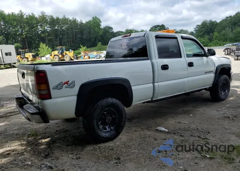 2005 GMC Sierra K2500 Heavy Duty из США, поврежденный, VIN 1GTHK23U35F881594